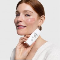 Daily Hi-defense SPF50 Expert Lab color